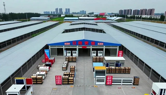 家用吸尘器使用中常见问题与高效处理方案